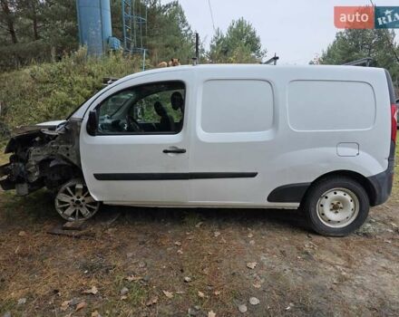 Белый Рено Кенгу, объемом двигателя 1.46 л и пробегом 280 тыс. км за 3100 $, фото 2 на Automoto.ua