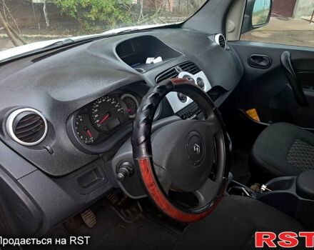 Білий Рено Кєнгу, об'ємом двигуна 1.5 л та пробігом 260 тис. км за 5200 $, фото 3 на Automoto.ua