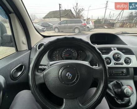 Белый Рено Кенгу, объемом двигателя 1.5 л и пробегом 262 тыс. км за 5750 $, фото 35 на Automoto.ua