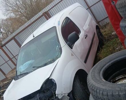 Белый Рено Кенгу, объемом двигателя 1.5 л и пробегом 215 тыс. км за 1700 $, фото 9 на Automoto.ua