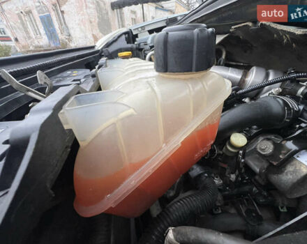 Белый Рено Кенгу, объемом двигателя 1.5 л и пробегом 262 тыс. км за 5750 $, фото 70 на Automoto.ua