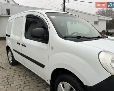 Белый Рено Кенгу, объемом двигателя 1.5 л и пробегом 262 тыс. км за 5750 $, фото 26 на Automoto.ua