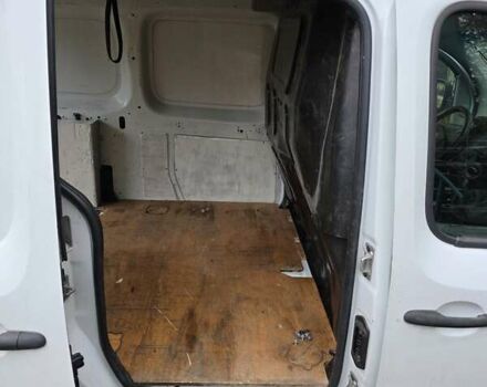 Белый Рено Кенгу, объемом двигателя 1.46 л и пробегом 280 тыс. км за 3100 $, фото 12 на Automoto.ua