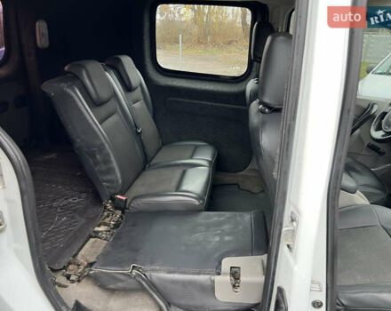 Білий Рено Кєнгу, об'ємом двигуна 1.46 л та пробігом 202 тис. км за 4550 $, фото 15 на Automoto.ua