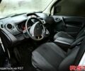 Белый Рено Кенгу, объемом двигателя 1.5 л и пробегом 347 тыс. км за 4100 $, фото 8 на Automoto.ua