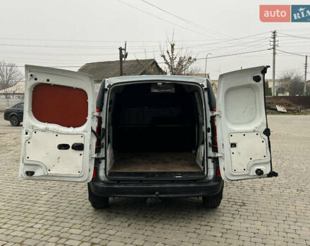 Белый Рено Кенгу, объемом двигателя 1.5 л и пробегом 262 тыс. км за 5750 $, фото 62 на Automoto.ua