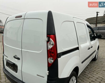 Белый Рено Кенгу, объемом двигателя 1.5 л и пробегом 262 тыс. км за 5750 $, фото 22 на Automoto.ua