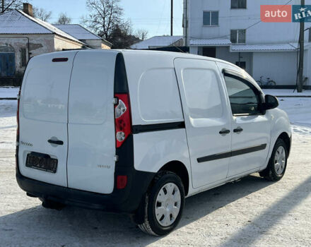 Белый Рено Кенгу, объемом двигателя 1.5 л и пробегом 262 тыс. км за 5300 $, фото 4 на Automoto.ua