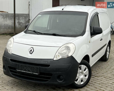 Белый Рено Кенгу, объемом двигателя 1.5 л и пробегом 262 тыс. км за 5750 $, фото 2 на Automoto.ua