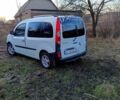 Белый Рено Кенгу, объемом двигателя 1.6 л и пробегом 310 тыс. км за 6200 $, фото 4 на Automoto.ua