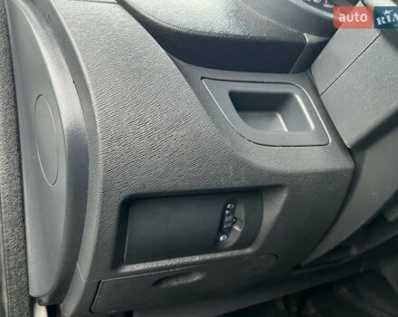 Белый Рено Кенгу, объемом двигателя 1.5 л и пробегом 262 тыс. км за 5750 $, фото 45 на Automoto.ua