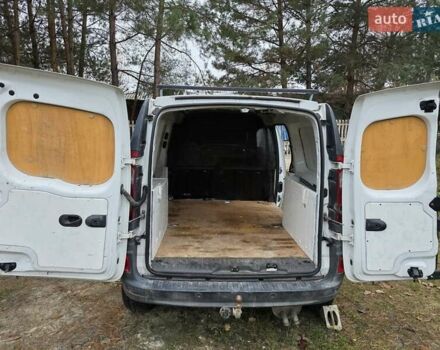 Белый Рено Кенгу, объемом двигателя 1.46 л и пробегом 280 тыс. км за 3100 $, фото 11 на Automoto.ua