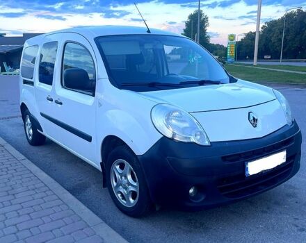 Білий Рено Кєнгу, об'ємом двигуна 15 л та пробігом 245 тис. км за 8000 $, фото 3 на Automoto.ua