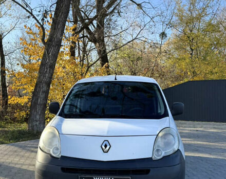 Белый Рено Кенгу, объемом двигателя 1.46 л и пробегом 235 тыс. км за 4000 $, фото 3 на Automoto.ua