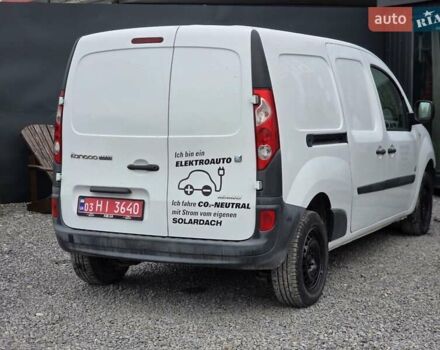 Белый Рено Кенгу, объемом двигателя 0 л и пробегом 59 тыс. км за 4999 $, фото 13 на Automoto.ua