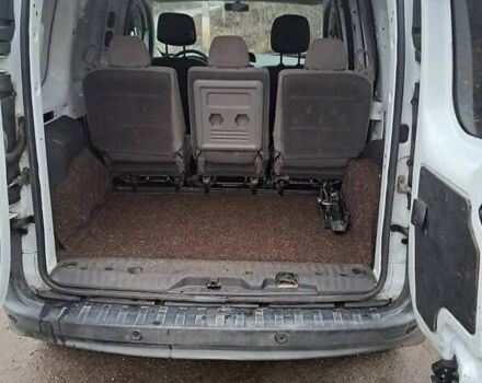 Белый Рено Кенгу, объемом двигателя 1.46 л и пробегом 145 тыс. км за 7800 $, фото 8 на Automoto.ua