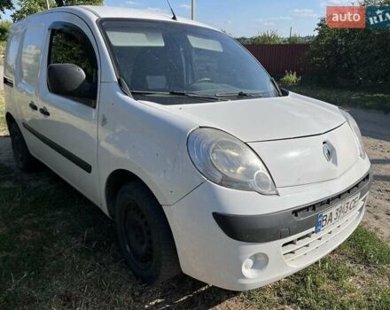 Белый Рено Кенгу, объемом двигателя 1.5 л и пробегом 320 тыс. км за 5500 $, фото 6 на Automoto.ua