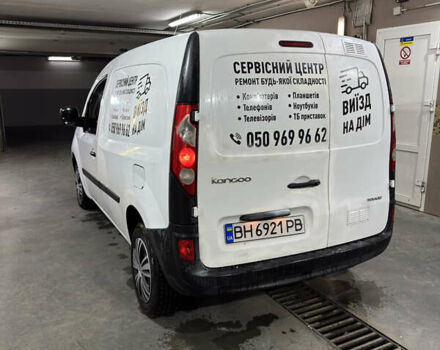 Белый Рено Кенгу, объемом двигателя 1.5 л и пробегом 273 тыс. км за 4100 $, фото 5 на Automoto.ua