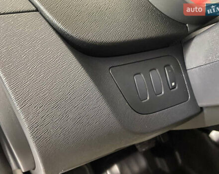 Білий Рено Кєнгу, об'ємом двигуна 0 л та пробігом 39 тис. км за 6100 $, фото 16 на Automoto.ua