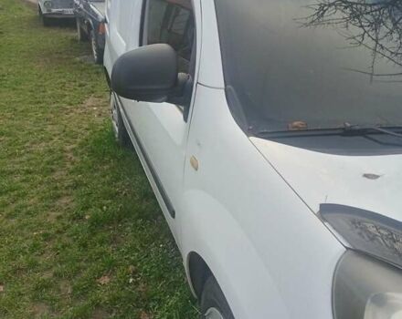 Белый Рено Кенгу, объемом двигателя 1.5 л и пробегом 230 тыс. км за 2500 $, фото 2 на Automoto.ua