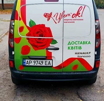 Белый Рено Кенгу, объемом двигателя 1.5 л и пробегом 303 тыс. км за 6000 $, фото 7 на Automoto.ua