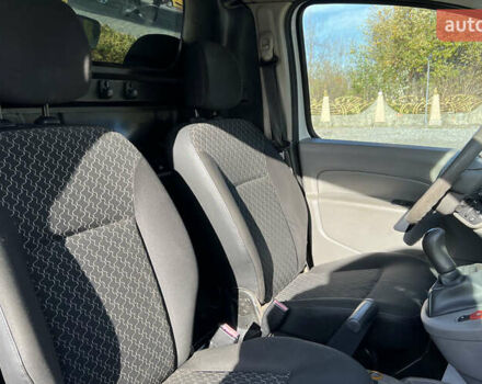 Рено Кєнгу 2013 у Львові на Automoto.ua Білий Рено Кєнгу, об'ємом двигуна 1.46 л та пробігом 202 тис. км за 6600 $, фото 15 на Automoto.ua