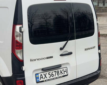 Белый Рено Кенгу, объемом двигателя 1.46 л и пробегом 234 тыс. км за 7700 $, фото 8 на Automoto.ua