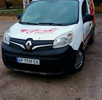 Белый Рено Кенгу, объемом двигателя 1.5 л и пробегом 303 тыс. км за 6000 $, фото 14 на Automoto.ua