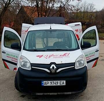 Белый Рено Кенгу, объемом двигателя 1.5 л и пробегом 303 тыс. км за 6000 $, фото 26 на Automoto.ua