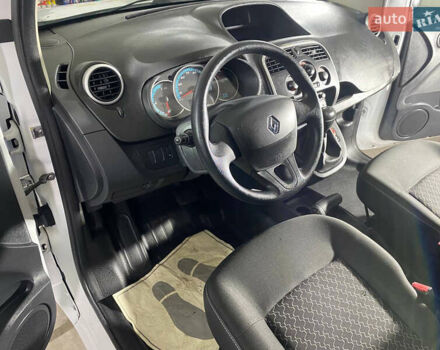 Білий Рено Кєнгу, об'ємом двигуна 0 л та пробігом 39 тис. км за 6100 $, фото 18 на Automoto.ua