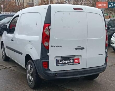 Белый Рено Кенгу, объемом двигателя 1.5 л и пробегом 330 тыс. км за 6490 $, фото 9 на Automoto.ua