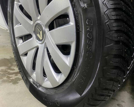 Білий Рено Кєнгу, об'ємом двигуна 0 л та пробігом 39 тис. км за 6100 $, фото 21 на Automoto.ua