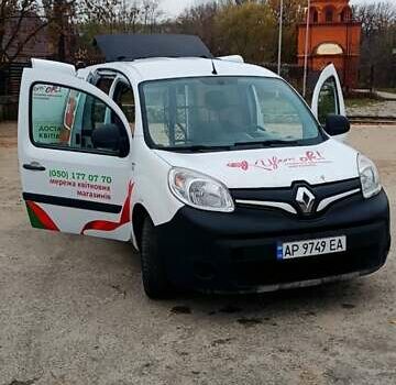 Белый Рено Кенгу, объемом двигателя 1.5 л и пробегом 303 тыс. км за 6000 $, фото 22 на Automoto.ua