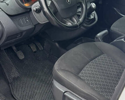 Белый Рено Кенгу, объемом двигателя 1.46 л и пробегом 234 тыс. км за 7700 $, фото 17 на Automoto.ua