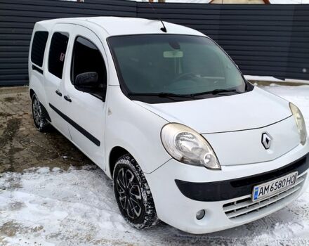 Белый Рено Кенгу, объемом двигателя 1.5 л и пробегом 253 тыс. км за 8300 $, фото 1 на Automoto.ua