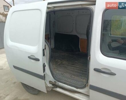 Рено Кєнгу 2013 у Жмеренке на Automoto.ua Білий Рено Кєнгу, об'ємом двигуна 1.5 л та пробігом 359 тис. км за 4500 $, фото 2 на Automoto.ua