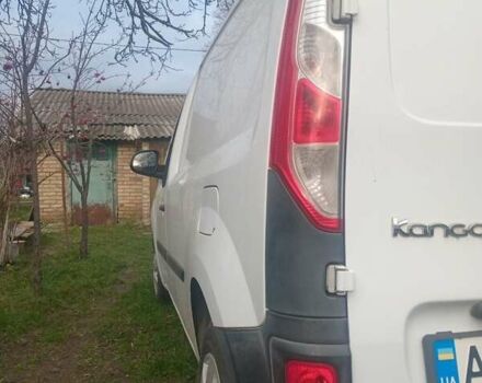 Белый Рено Кенгу, объемом двигателя 1.5 л и пробегом 230 тыс. км за 2500 $, фото 3 на Automoto.ua