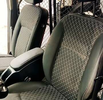 Белый Рено Кенгу, объемом двигателя 1.5 л и пробегом 303 тыс. км за 6000 $, фото 12 на Automoto.ua