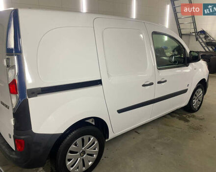 Білий Рено Кєнгу, об'ємом двигуна 0 л та пробігом 39 тис. км за 6100 $, фото 2 на Automoto.ua