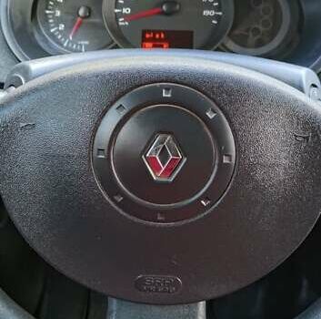 Білий Рено Кєнгу, об'ємом двигуна 1.5 л та пробігом 257 тис. км за 5700 $, фото 6 на Automoto.ua