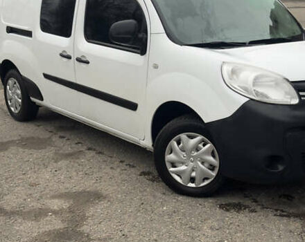 Белый Рено Кенгу, объемом двигателя 1.46 л и пробегом 234 тыс. км за 7700 $, фото 2 на Automoto.ua