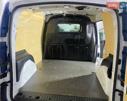 Білий Рено Кєнгу, об'ємом двигуна 0 л та пробігом 39 тис. км за 6100 $, фото 11 на Automoto.ua