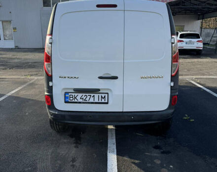 Рено Кенгу 2014 в Лубнах на Automoto.ua Белый Рено Кенгу, объемом двигателя 1.46 л и пробегом 395 тыс. км за 7150 $, фото 5 на Automoto.ua