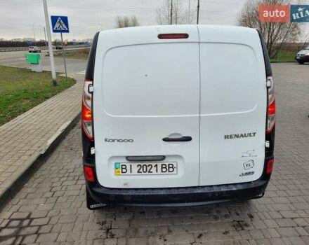 Белый Рено Кенгу, объемом двигателя 1.5 л и пробегом 325 тыс. км за 7500 $, фото 11 на Automoto.ua