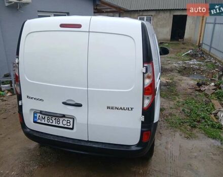 Белый Рено Кенгу, объемом двигателя 1.46 л и пробегом 200 тыс. км за 6800 $, фото 5 на Automoto.ua