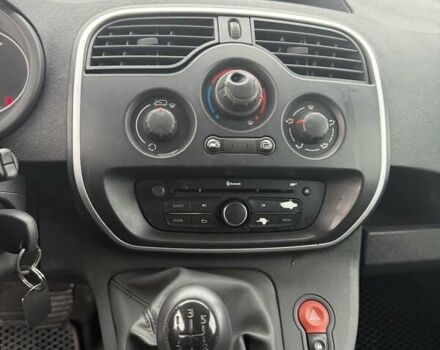 Белый Рено Кенгу, объемом двигателя 1.49 л и пробегом 185 тыс. км за 6000 $, фото 8 на Automoto.ua