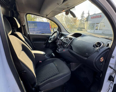 Рено Кенгу 2014 в Лубнах на Automoto.ua Белый Рено Кенгу, объемом двигателя 1.46 л и пробегом 395 тыс. км за 7150 $, фото 9 на Automoto.ua