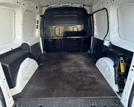 Рено Кенгу 2014 в Лубнах на Automoto.ua Белый Рено Кенгу, объемом двигателя 1.46 л и пробегом 395 тыс. км за 7150 $, фото 15 на Automoto.ua