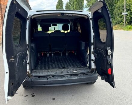 Белый Рено Кенгу, объемом двигателя 1.5 л и пробегом 268 тыс. км за 8700 $, фото 2 на Automoto.ua