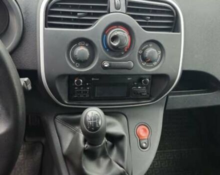 Белый Рено Кенгу, объемом двигателя 1.46 л и пробегом 236 тыс. км за 6500 $, фото 11 на Automoto.ua